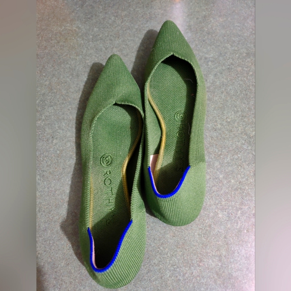 Rothy's The Point EUC